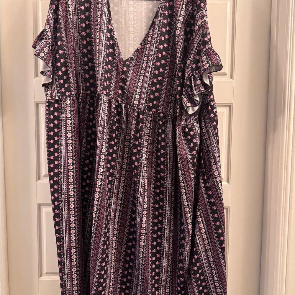 BloomChic Black and Pink Floral Dress